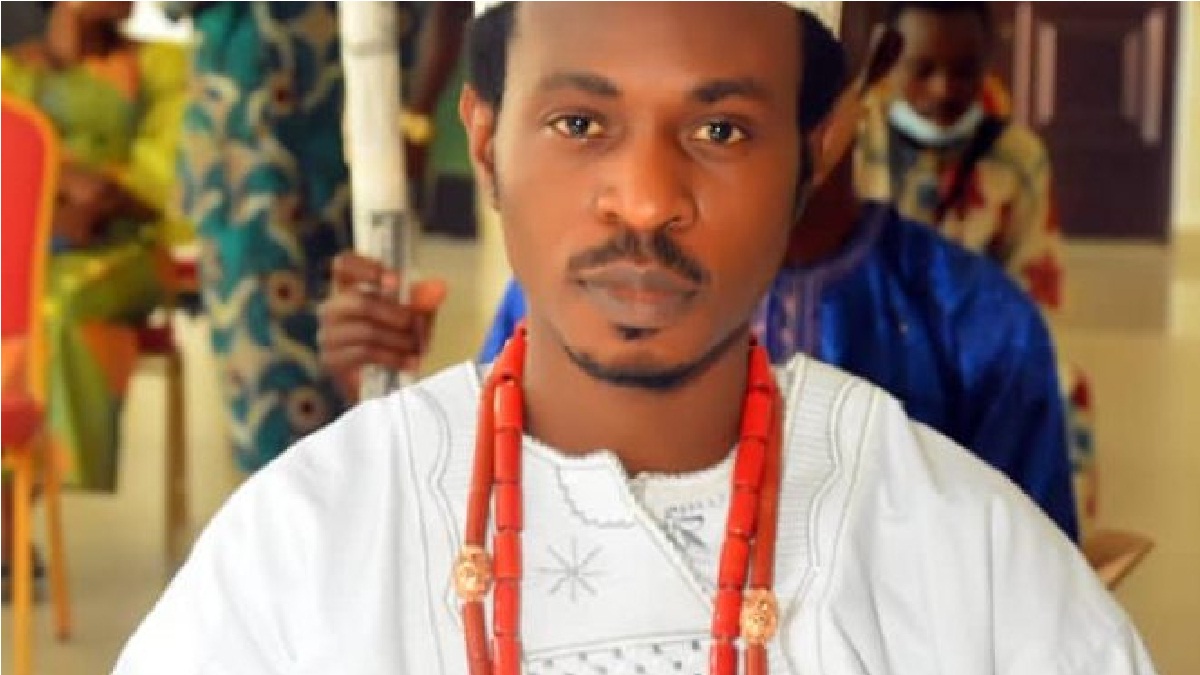 Fayemi installs 32-year-old student as monarch in Ekiti