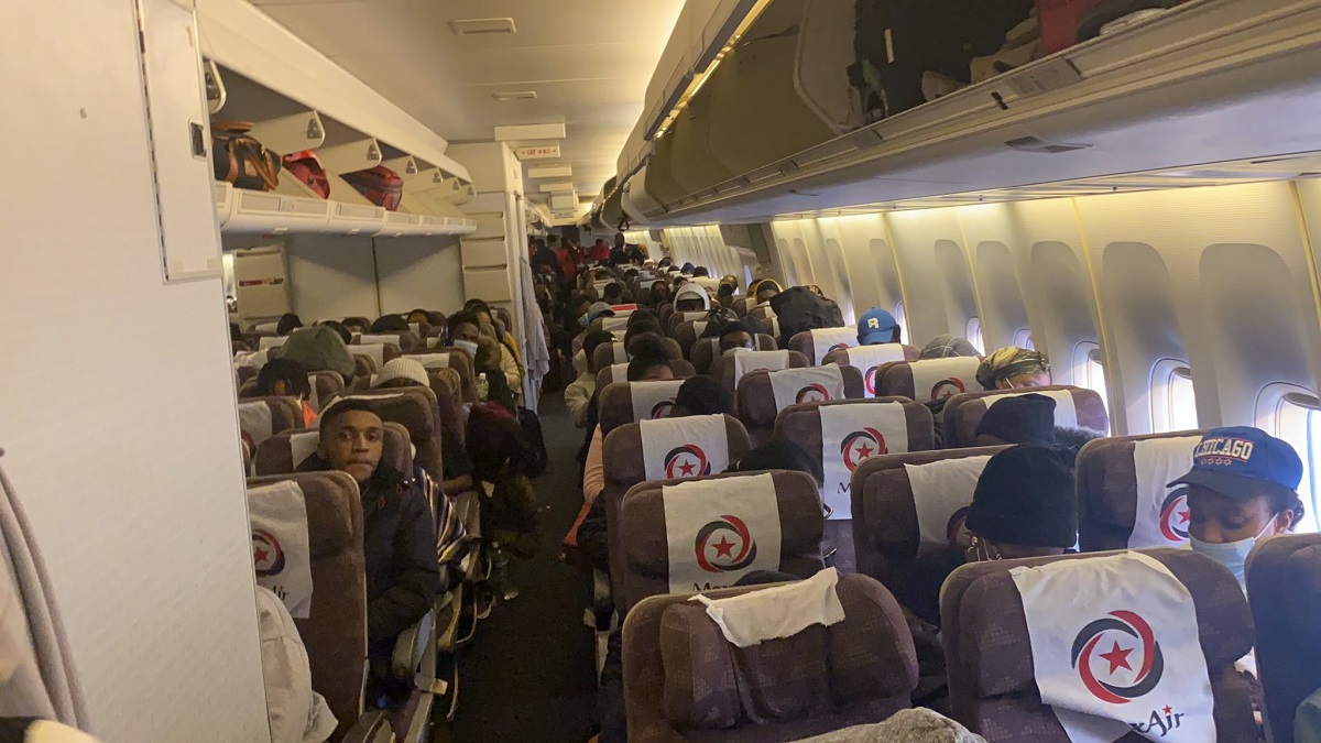 stranded Nigerians arrive Nigeria