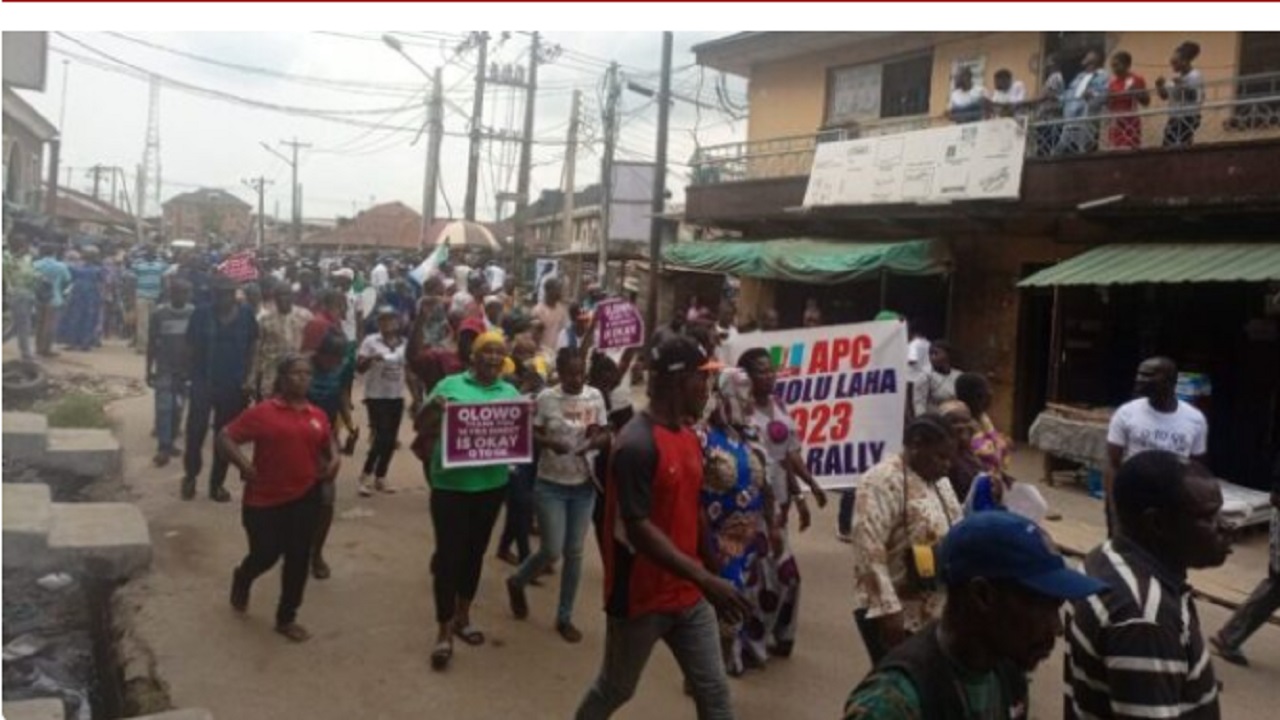 APC members protest in Lagos