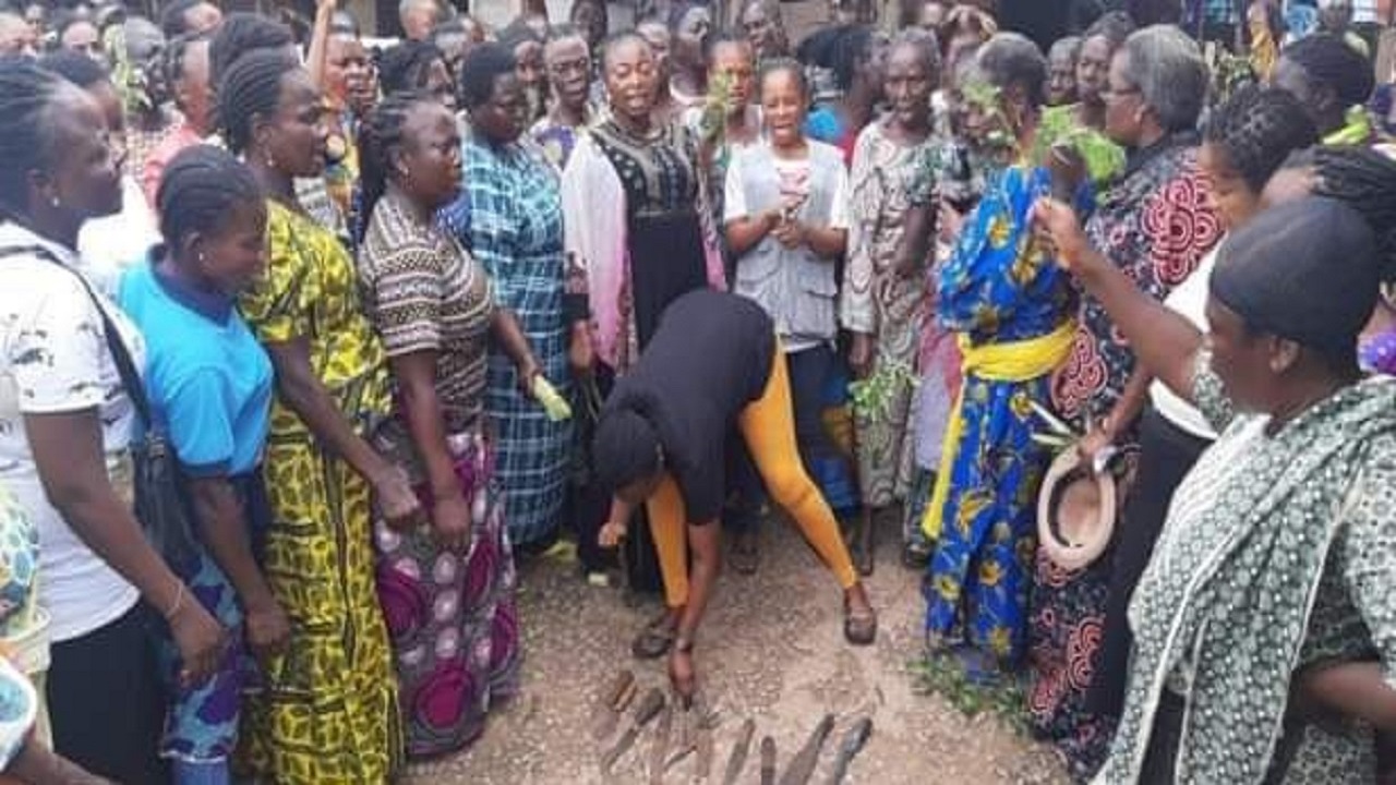 Women Gather In Ondo, Put A Curse On Killers Of Worshippers