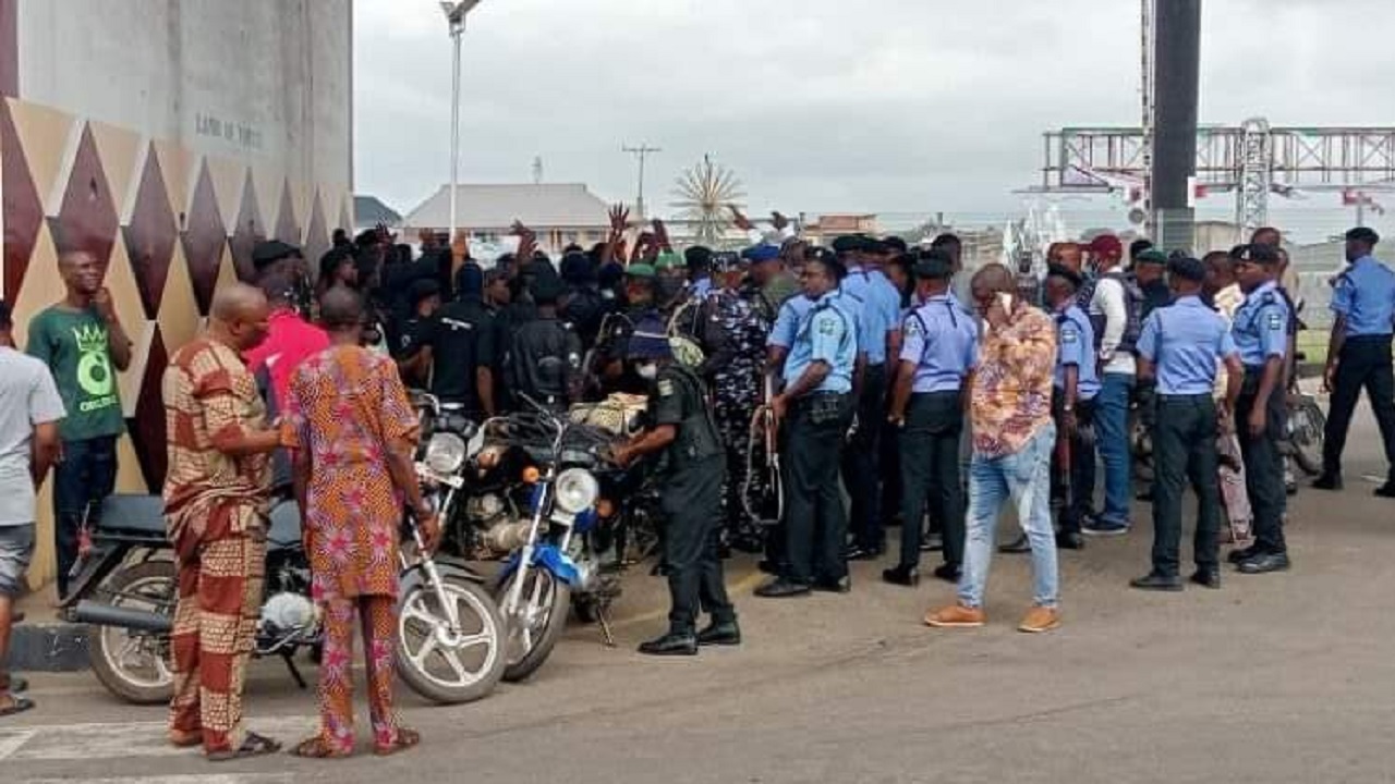 Police protest in Osun