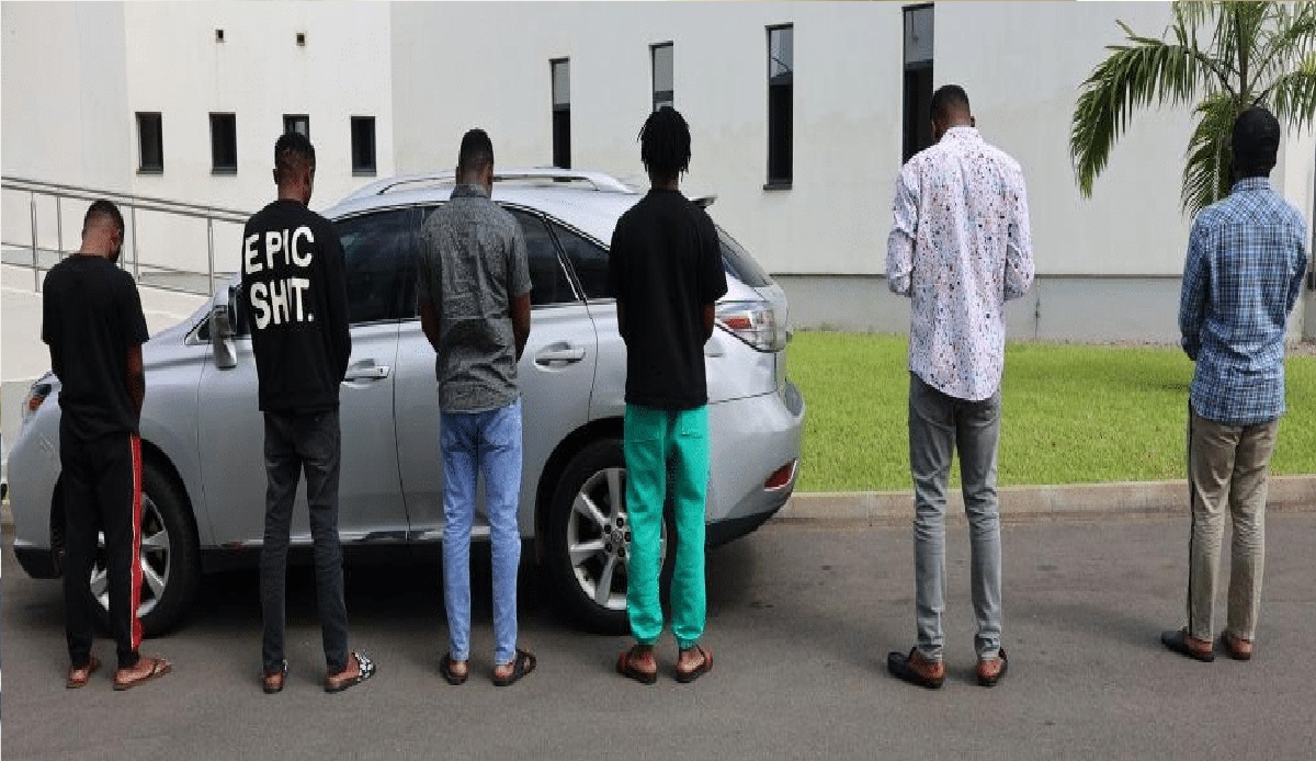 EFCC arrests six yahoo boys in Abuja