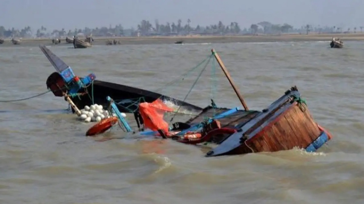 Over 100 Wedding Guests Die In A Nightmarish Boat Accident On The River Niger — Newsflash Nigeria 3530