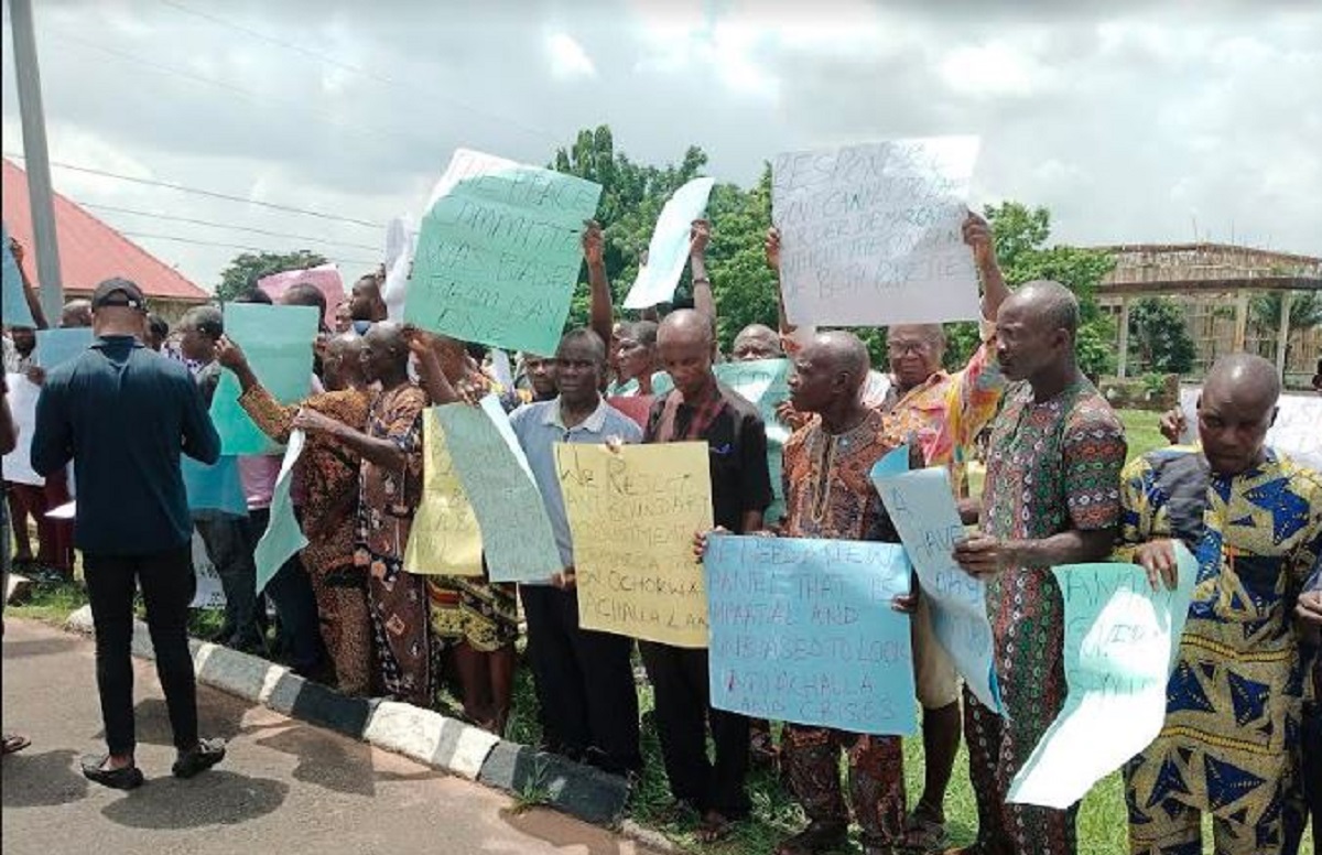 Ondo Residents Protest Against Governor’s Wife’s Plot to Appoint Igbo Politician as LCDA Chairman