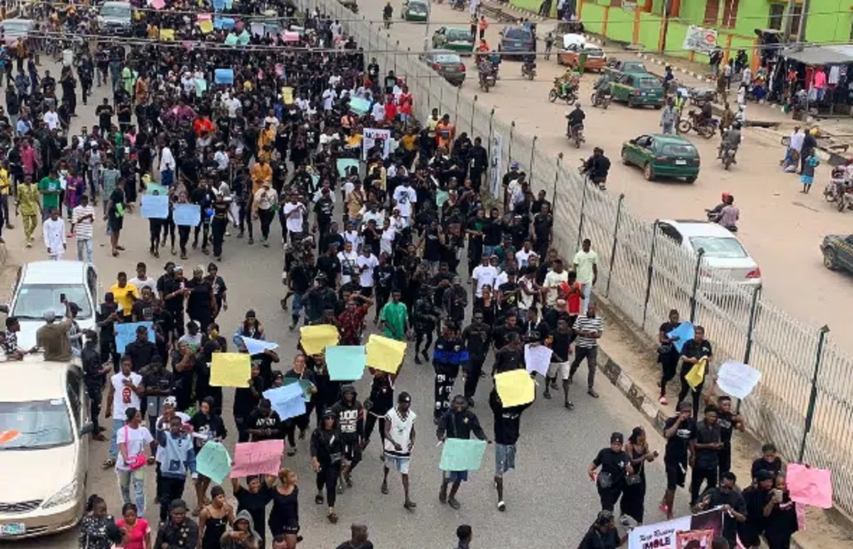 Youth Protests, Demands Justice For Late Singer Mohbad, Accuses Naira Marley And Sam Larry Of Involvement