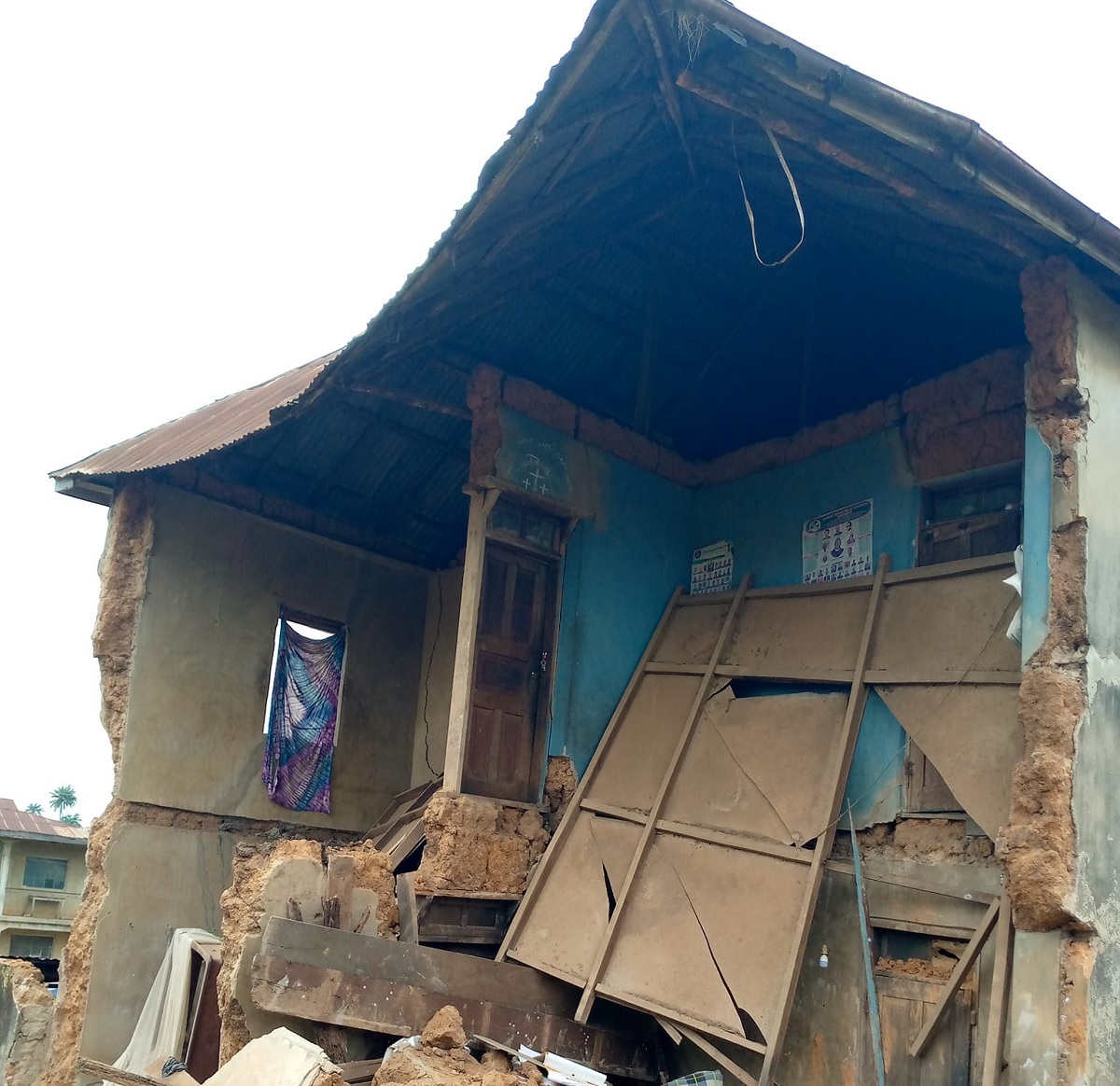 Building collapses in Ekiti